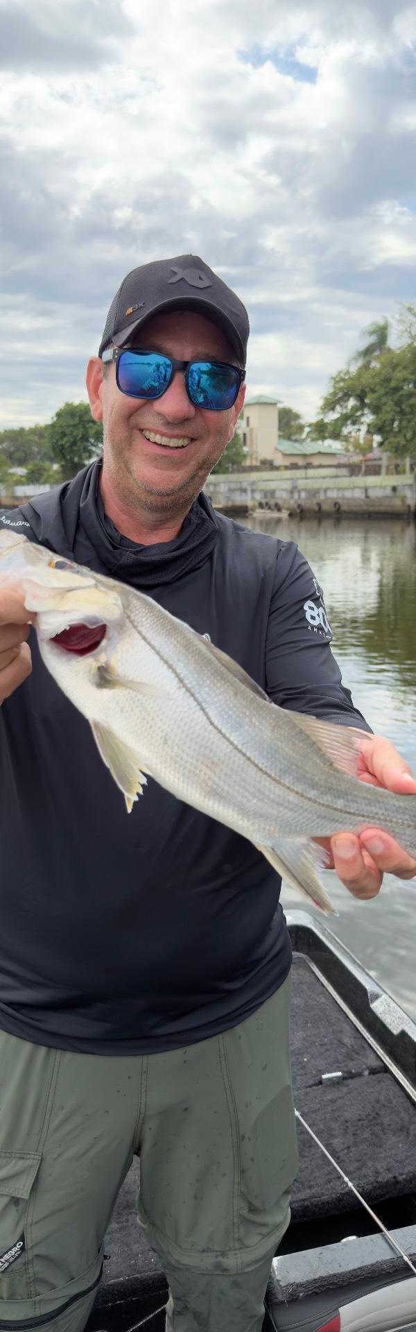 PESCARIA DE ROBALOS em Passo de Torres-SC