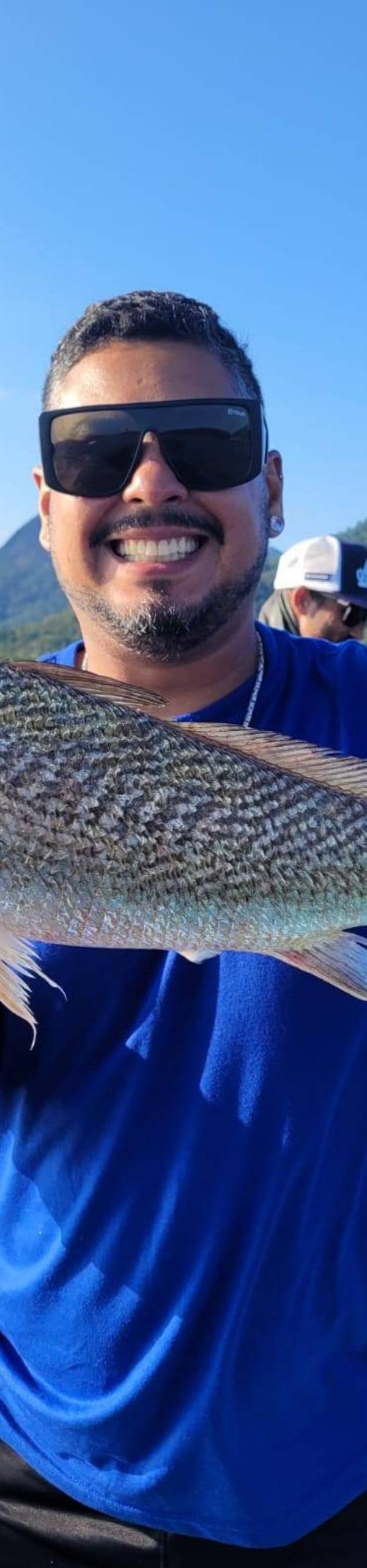 Ms guia de pesca na baia de guaratuba em Guaratuba-PR