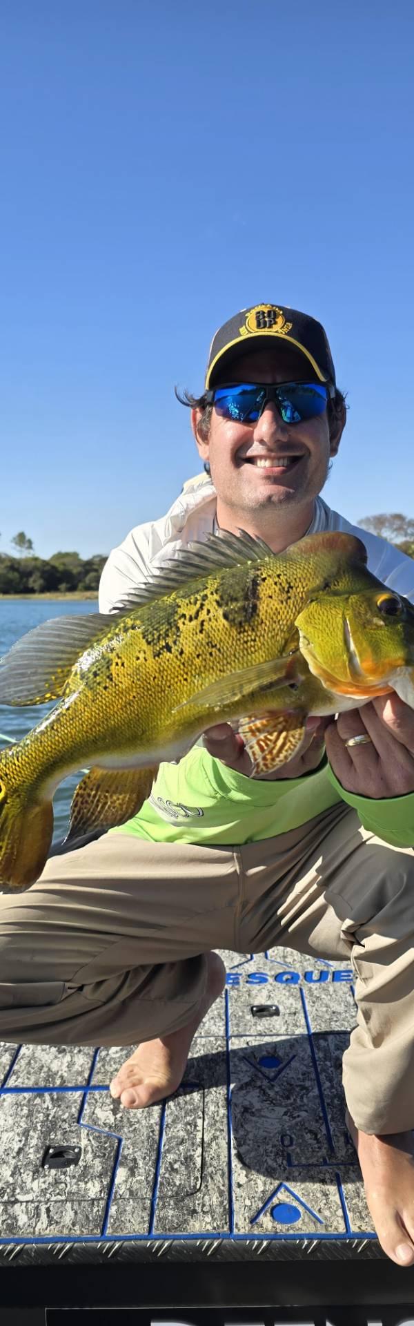 Peca Esportiva Lago Corumbá IV-GO em Alexânia-GO