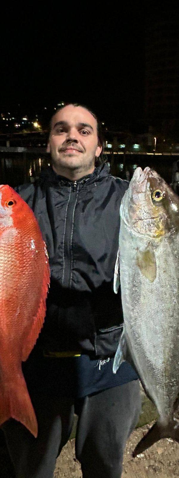 Pescaria em VITORIA BARRANCO PARA CHERNE, NAMORADO,OLHO DE BOI, MARLIM, PAPA TERRA, SARDA em Vitória-ES