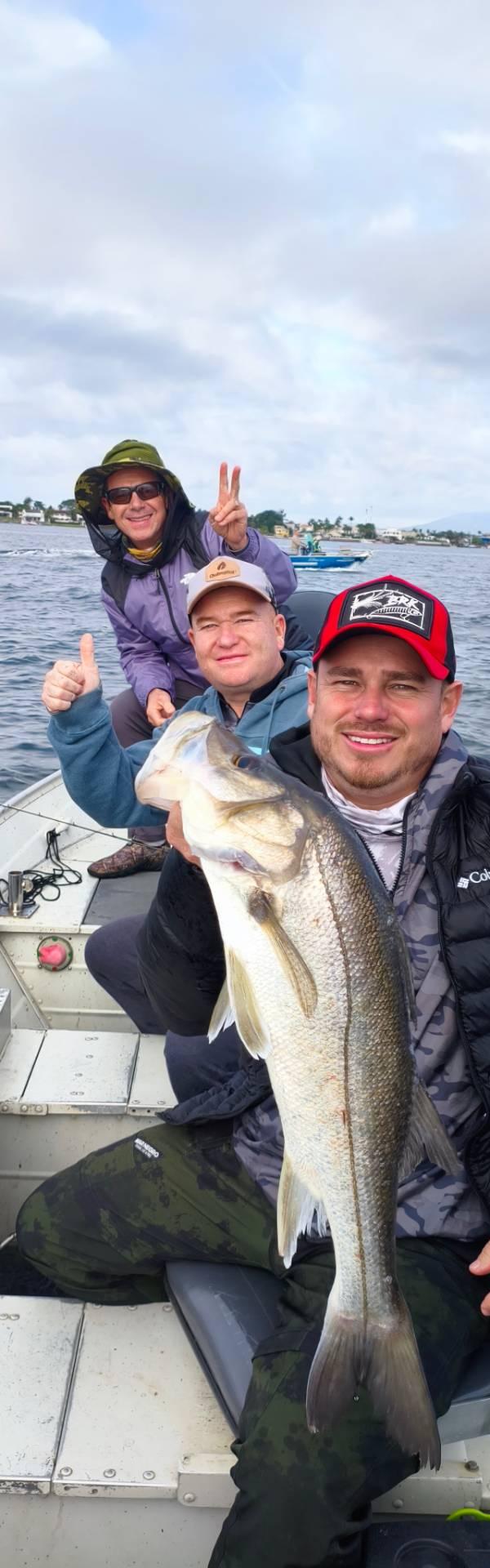 Pescaria com Diogo Pinheiro SNOOK ATTACK em Guaratuba PR