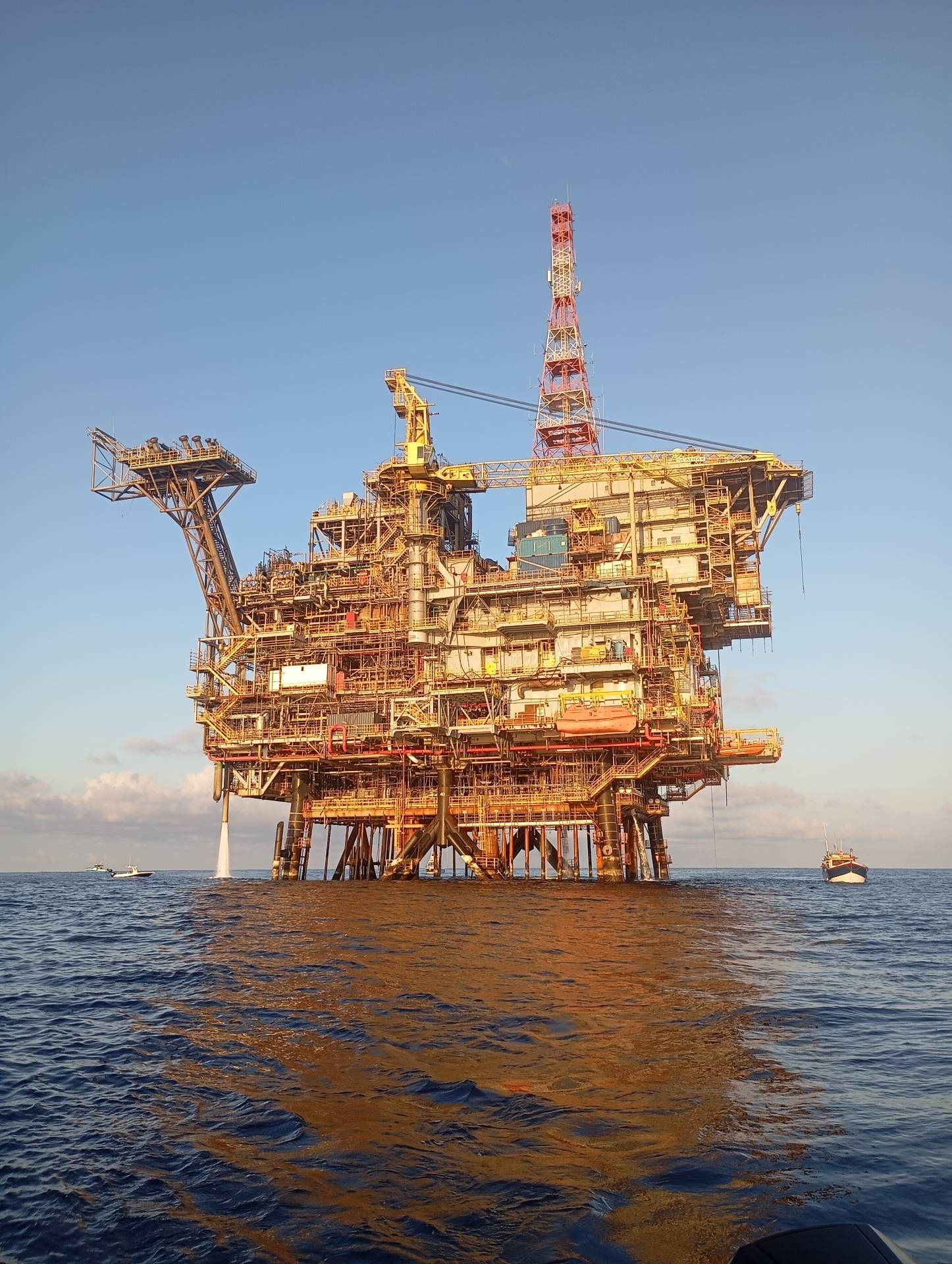 Pescaria na Plataforma da Mexilhão e Parcel da Teta em Caraguatatuba